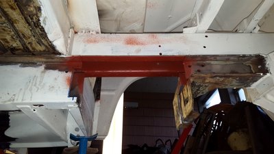 20160413_155249.jpg (159.81 KiB) 12555 mal betrachtet Länksträger Fahrerseite rausgeschnitten.<br />Blick vom VA-Diff Richtung Radkasten.