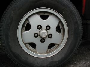 300px-VW-Alurad-6j14et30.jpg