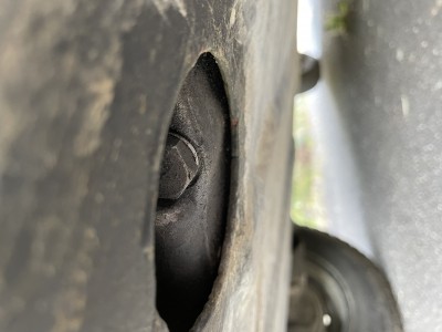 Hinten ca. 2mm
